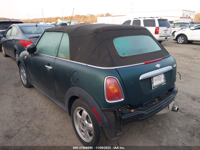 2010 MINI COOPER WMWMR3C54ATU98376 Photo 2