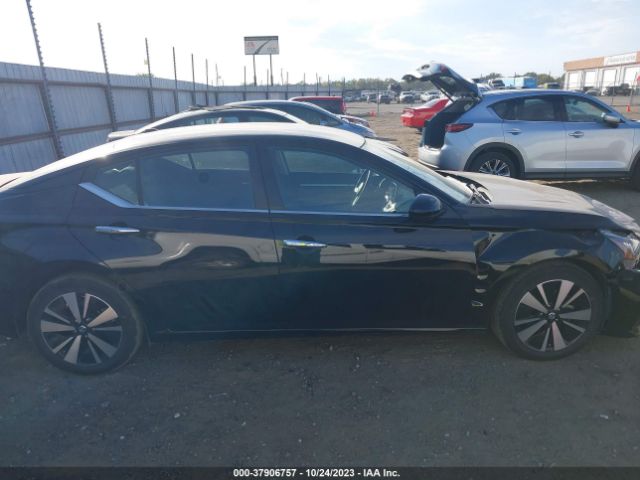 1N4BL4DV7NN370679 Nissan Altima 2.5 Sv