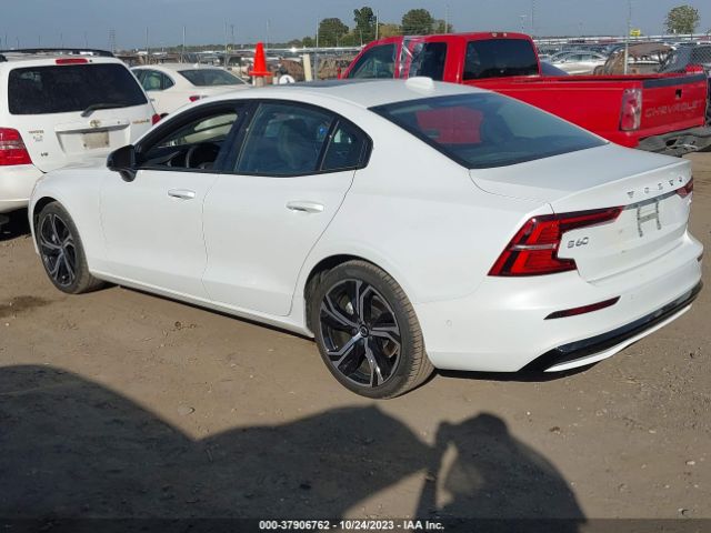 7JRL12TLXRG281189 Volvo S60 Plus Dark Theme