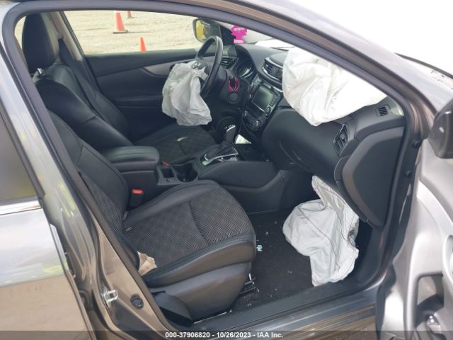 JN1BJ1CV3LW250582 Nissan Rogue Sport Sv