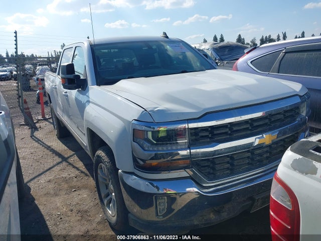 Chevrolet Silverado 1500 Lt 2018 3GCUKREC3JG299029 Image 1