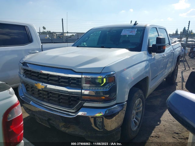 Chevrolet Silverado 1500 Lt 2018 3GCUKREC3JG299029 Image 2