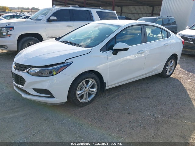 Chevrolet CRUZE LT 2017 1G1BE5SM0H7245397 Image 2