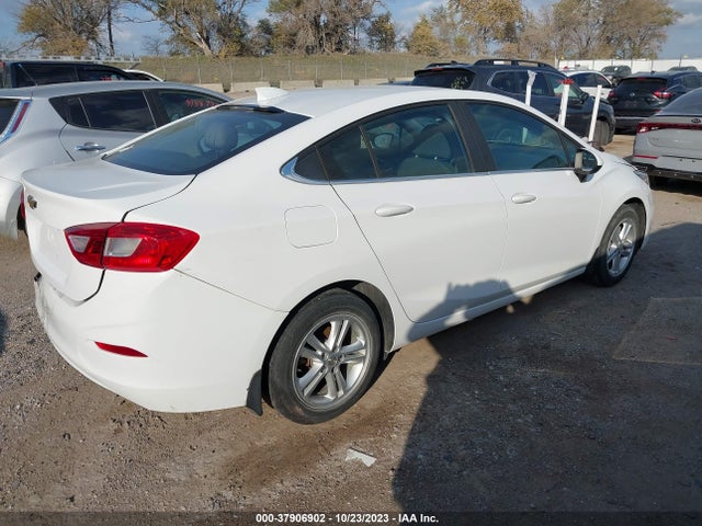 Chevrolet CRUZE LT 2017 1G1BE5SM0H7245397 Image 4