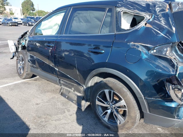 Toyota Rav4 Xle 2017 JTMWFREV4HJ717833 Image 14