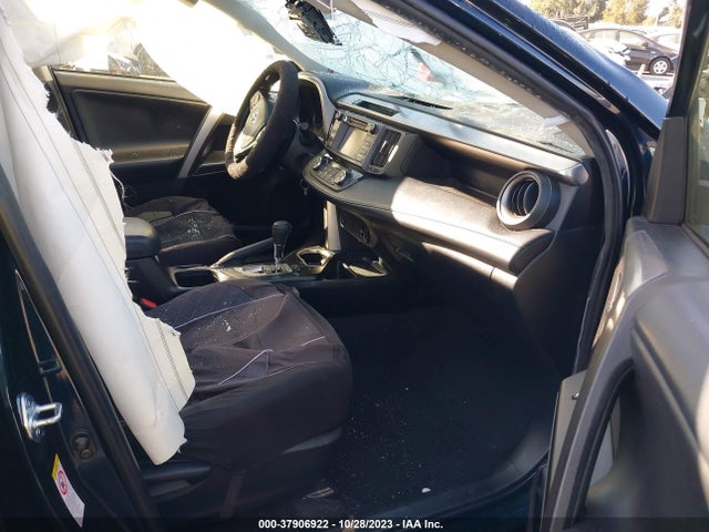 Toyota Rav4 Xle 2017 JTMWFREV4HJ717833 Image 5