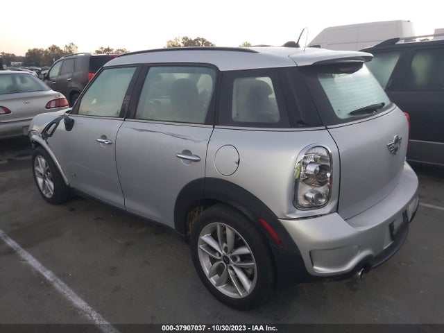 2012 MINI COOPER S COUNTRYMAN WMWZC5C50CWL59043 Photo 2