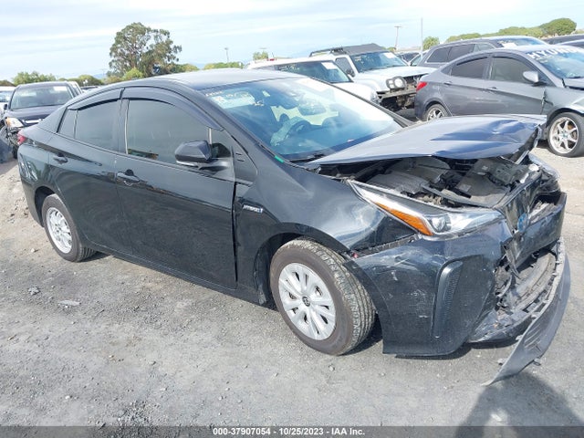 Toyota Prius L 2021 JTDKAMFU2M3141017 Image 1