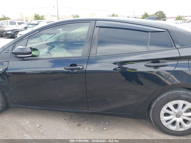 Toyota Prius L 2021 JTDKAMFU2M3141017 Image 14