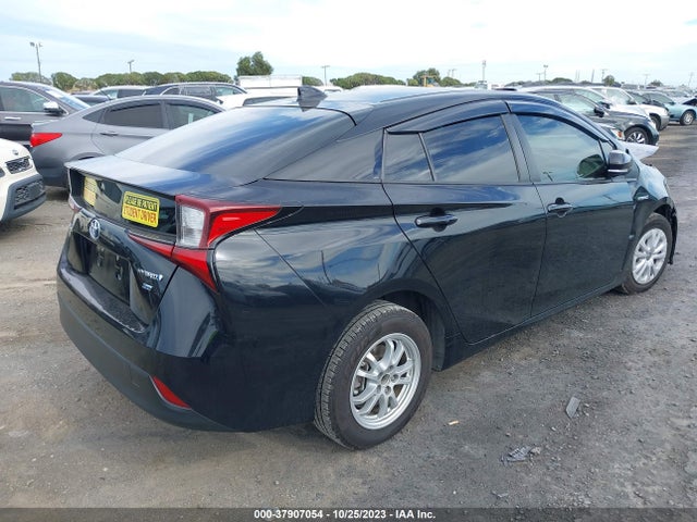 Toyota Prius L 2021 JTDKAMFU2M3141017 Image 4