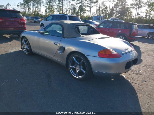 2002 PORSCHE BOXSTER WP0CA29802U620728 Photo 2