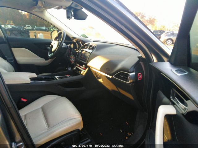 SADCK2FX3JA282710 Jaguar F-pace 25t Prestige