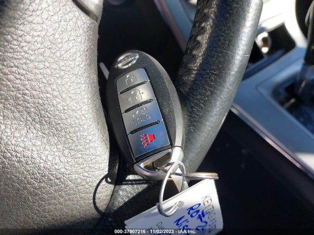 2013 NISSAN SENTRA SR VIN: 3N1AB7AP6DL716240