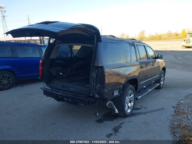 Chevrolet Suburban Lt 2017 1GNSKHKC4HR320963 Image 4