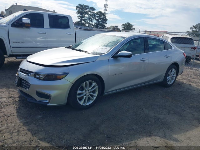 Chevrolet MALIBU LT 2018 1G1ZD5ST4JF134517 Image 2
