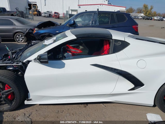 Chevrolet Corvette Stingray Rwd  2lt 2021 1G1YB2D43M5111567 Image 15