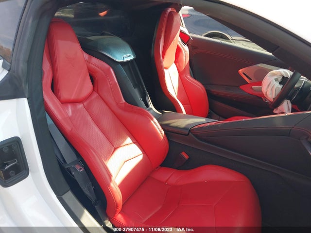 Chevrolet Corvette Stingray Rwd  2lt 2021 1G1YB2D43M5111567 Image 8