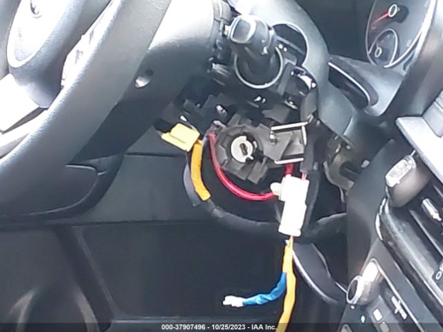 5XXGT4L39LG438439 KIA Optima Lx