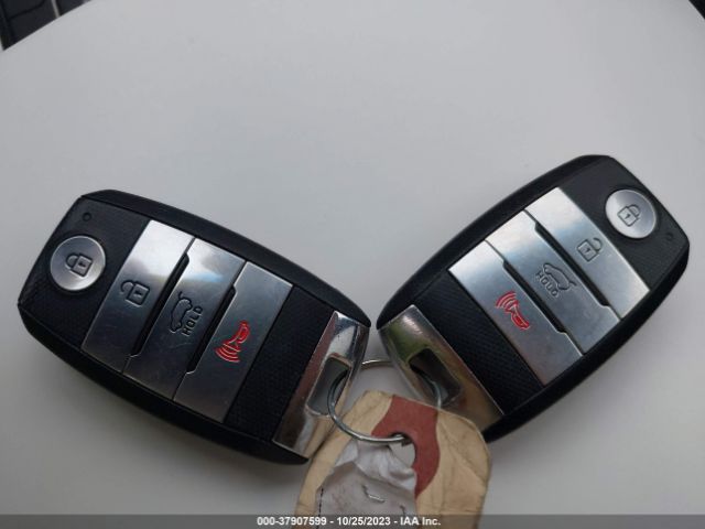 5XYPHDA59KG465544 KIA Sorento Ex V6