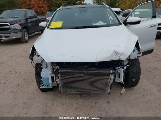 5XYPHDA59KG465544 KIA Sorento Ex V6