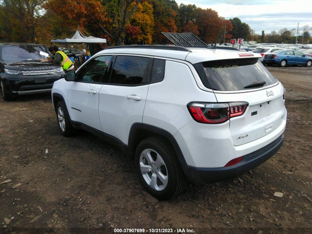 Jeep Compass Latitude 4x4 2022 3C4NJDBB3NT127621 Image 3