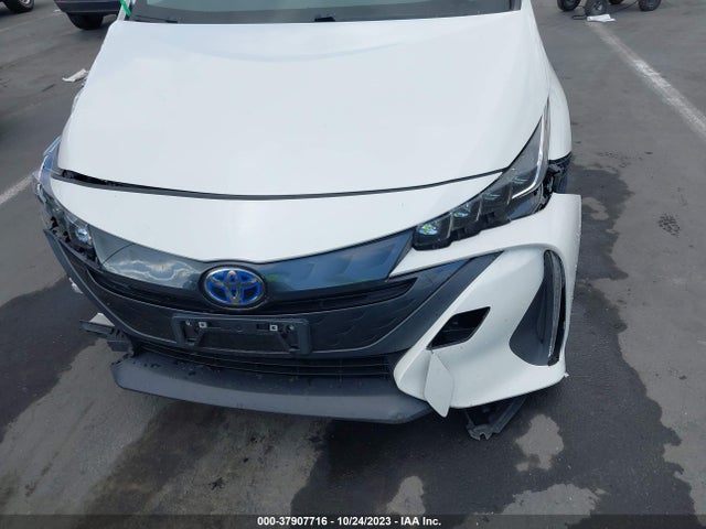 Toyota Prius Prime Premium 2019 JTDKARFP4K3110758 Image 13