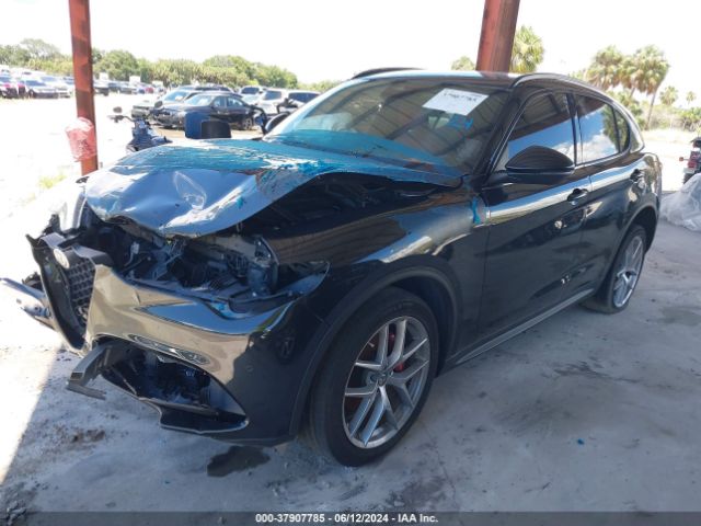 ZASFAKNN3J7B76743 Alfa Romeo Stelvio Ti Sport Awd