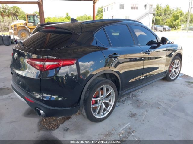 ZASFAKNN3J7B76743 Alfa Romeo Stelvio Ti Sport Awd