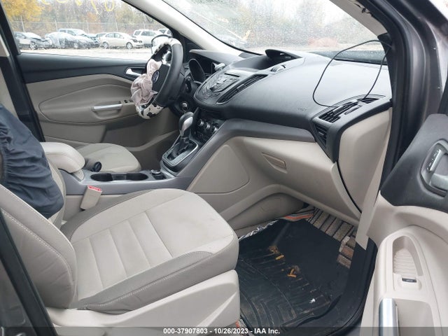 2013 FORD ESCAPE SE VIN: 1FMCU9GX8DUC92001