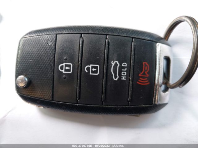 5XXGT4L34JG230286 KIA Optima Lx