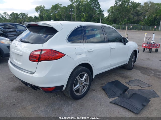 2014 PORSCHE CAYENNE WP1AA2A26ELA96198 Photo 3