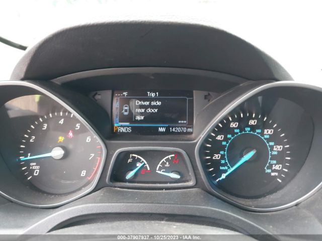 1FMCU0J99EUA20791 Ford Escape Titanium