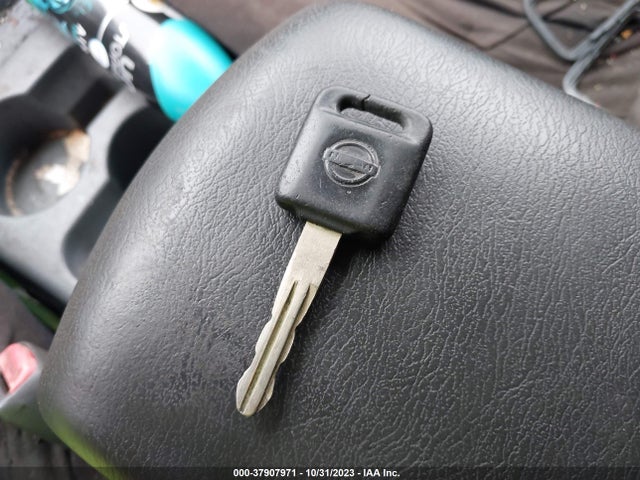 2002 NISSAN FRONTIER 2WD SE VIN: 1N6ED27TX2C350983