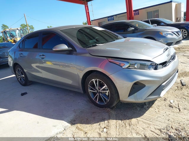 2023 KIA FORTE LXS VIN: 3KPF24AD2PE642931