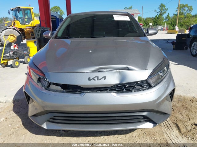 2023 KIA FORTE LXS VIN: 3KPF24AD2PE642931