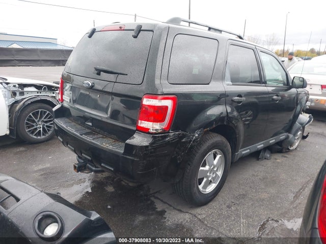2011 FORD ESCAPE XLT VIN: 1FMCU9D7XBKA69472