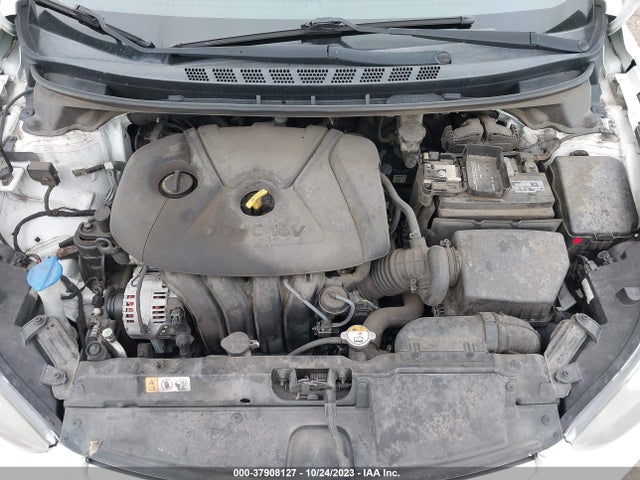 2015 HYUNDAI ELANTRA SE VIN: 5NPDH4AE7FH562744