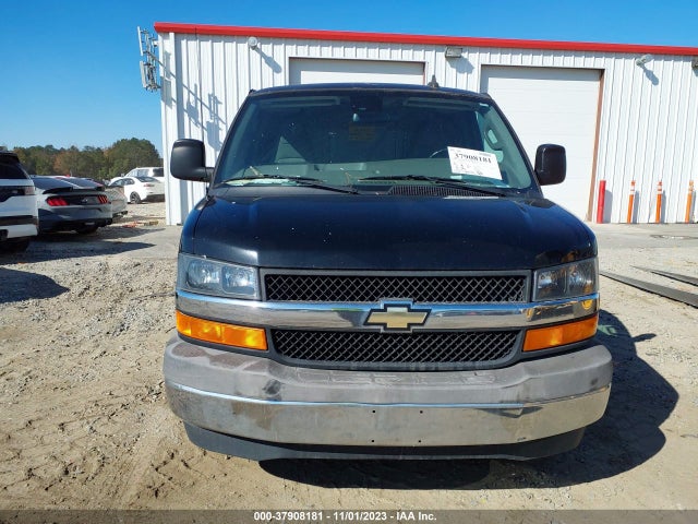 Chevrolet EXPRESS CARGO VAN 2019 1GCWGAFP8K1228292 Image 12