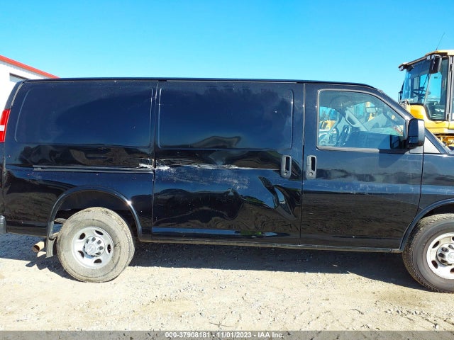 Chevrolet EXPRESS CARGO VAN 2019 1GCWGAFP8K1228292 Image 13