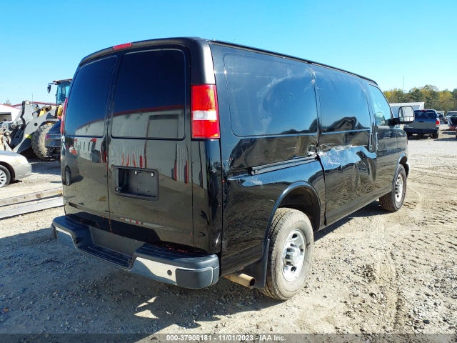 Chevrolet EXPRESS CARGO VAN 2019 1GCWGAFP8K1228292 Image 4