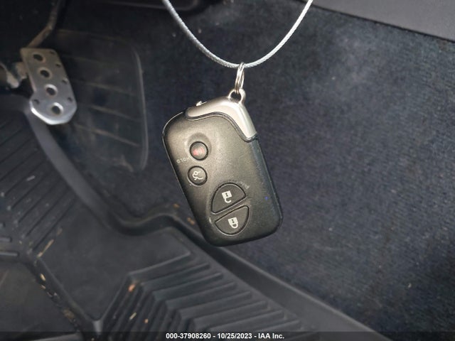 37908260 :رقم المزاد ، JTHBK262582062354 vin ، 2008 Lexus Is 250 مزاد بيع