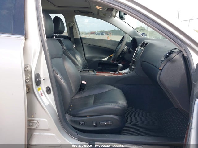 37908260 :رقم المزاد ، JTHBK262582062354 vin ، 2008 Lexus Is 250 مزاد بيع