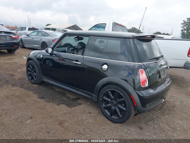 2005 MINI COOPER HARDTOP WMWRE33465TD91444 Photo 2