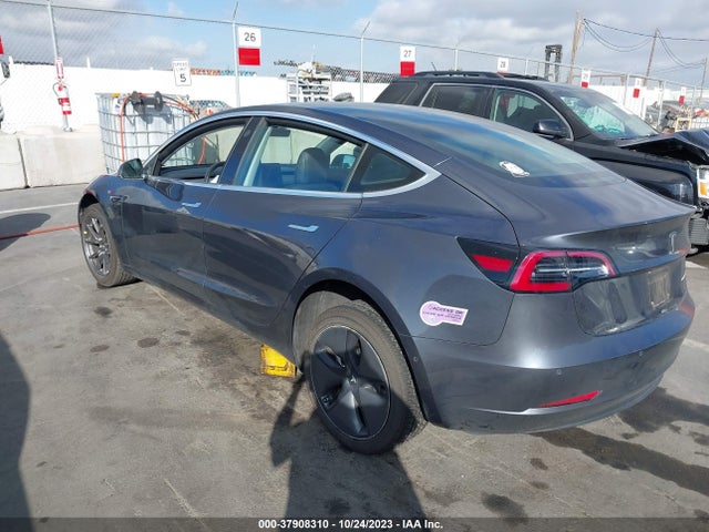 Tesla Model 3 Long Range 2018 5YJ3E1EB2JF119217 Image 3
