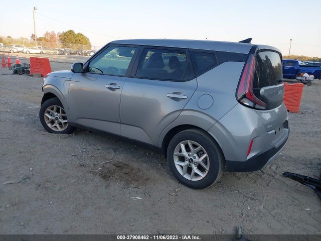 2023 KIA SOUL LX VIN: KNDJ23AU5P7882138