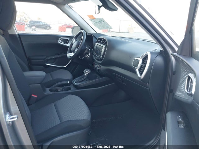 2023 KIA SOUL LX VIN: KNDJ23AU5P7882138
