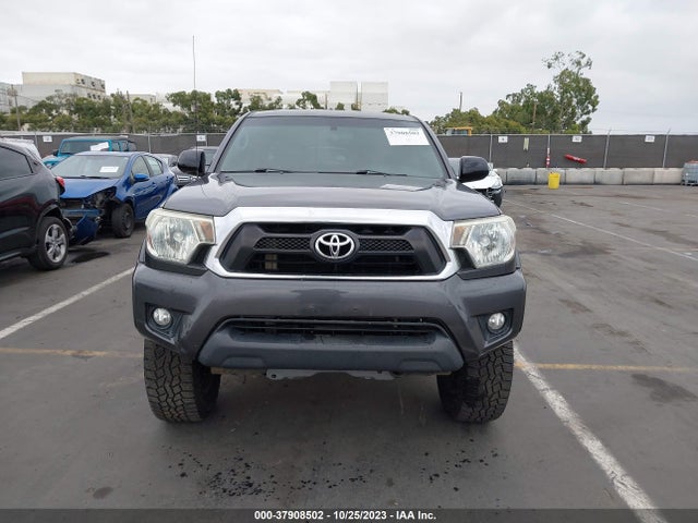 Toyota Tacoma Prerunner 2014 3TMJU4GN4EM171355 Image 12