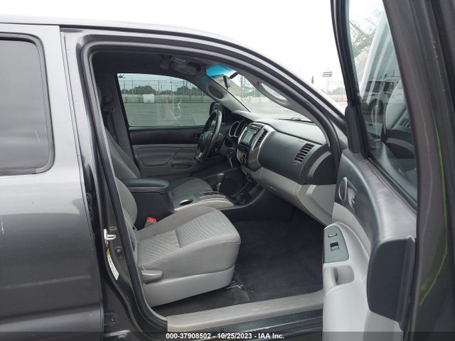 Toyota Tacoma Prerunner 2014 3TMJU4GN4EM171355 Image 5