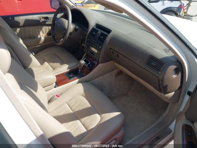 1995 LEXUS LS JT8UF22E1S0010297 Photo 4