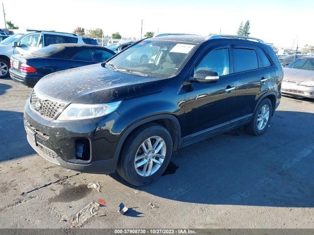 KIA SORENTO LX 2015 5XYKT4A64FG582360 Image 2